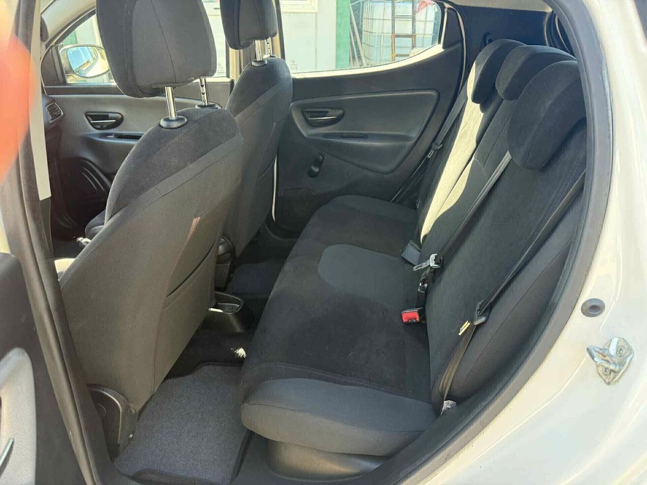 Lancia Ypsilon 1.2 GPL Ecochic Gold 94000KM 2013