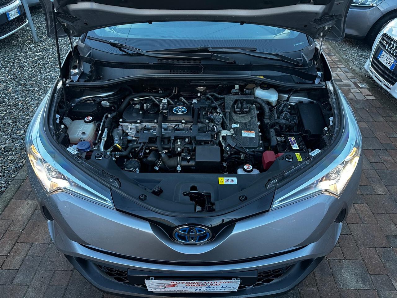 Toyota C-HR 1.8 Hybrid E-CVT Style