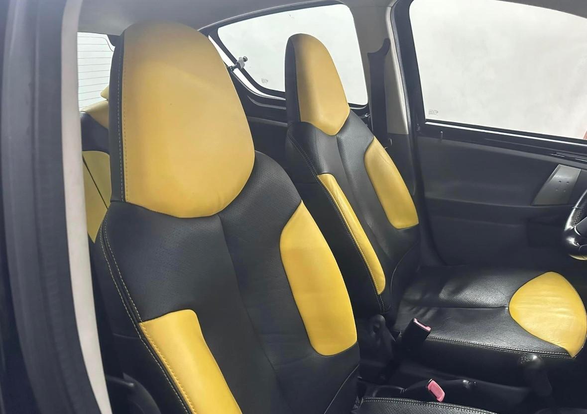 Toyota Aygo 1.0 12V VVT-i 5 porte Sol