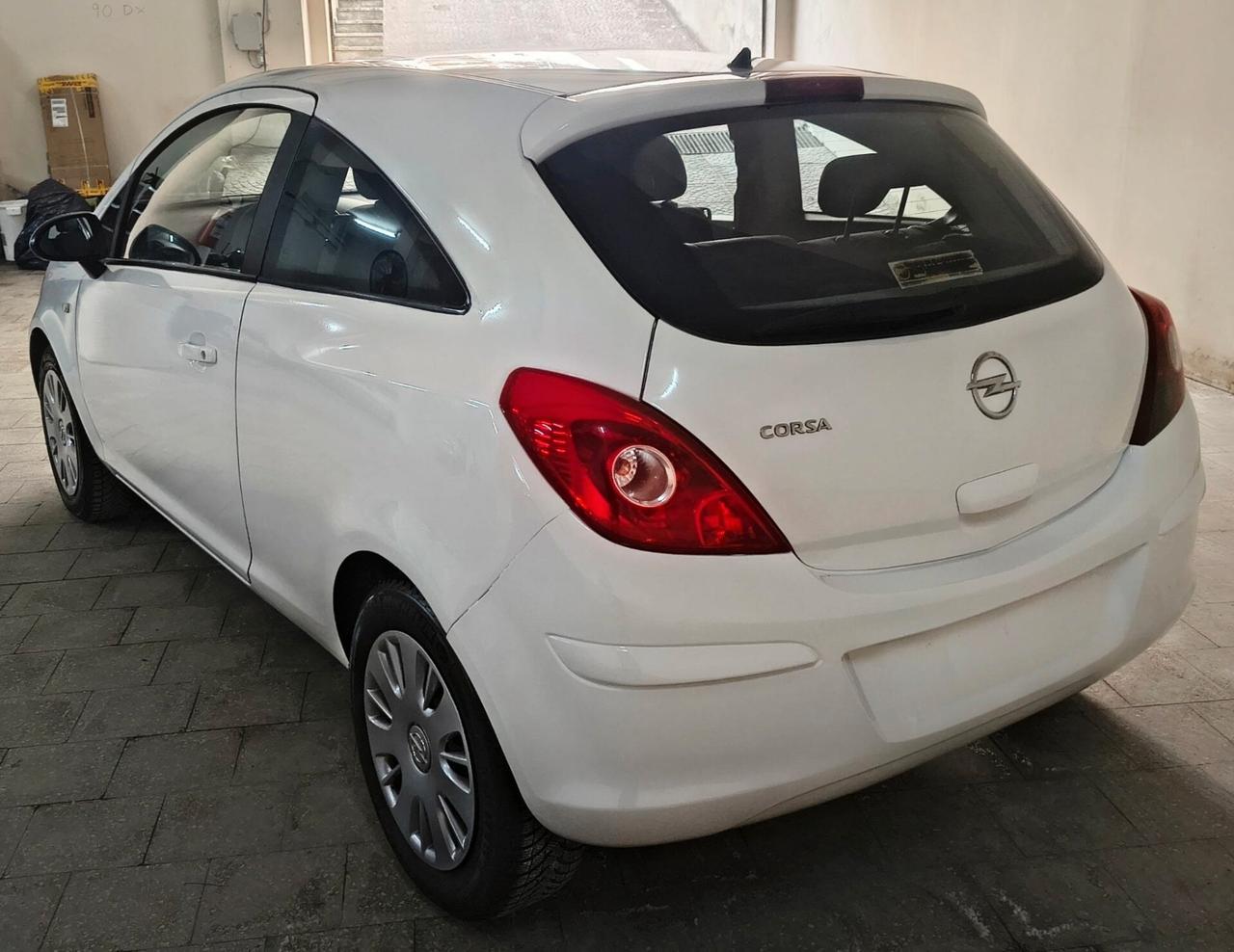 Opel Corsa 1.2 85CV 5 porte GPL-TECH Ecotec