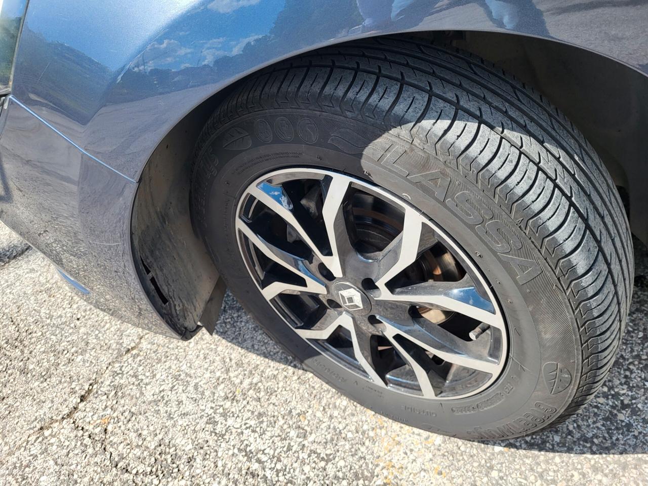RENAULT CLIO 1,5 dCi-KM 71000-NAVI-2 REVISIONI