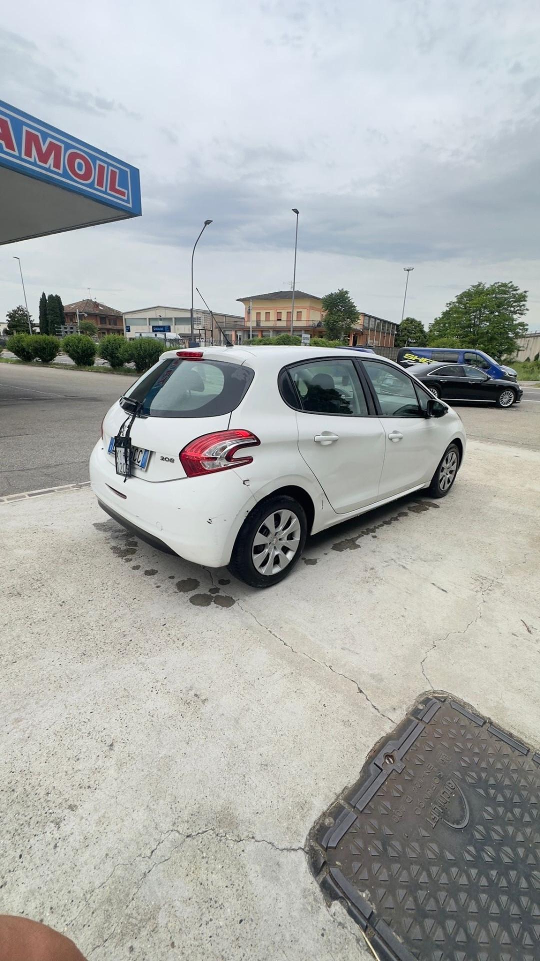Peugeot 208 1.2 VTi 82 CV 5 porte Access