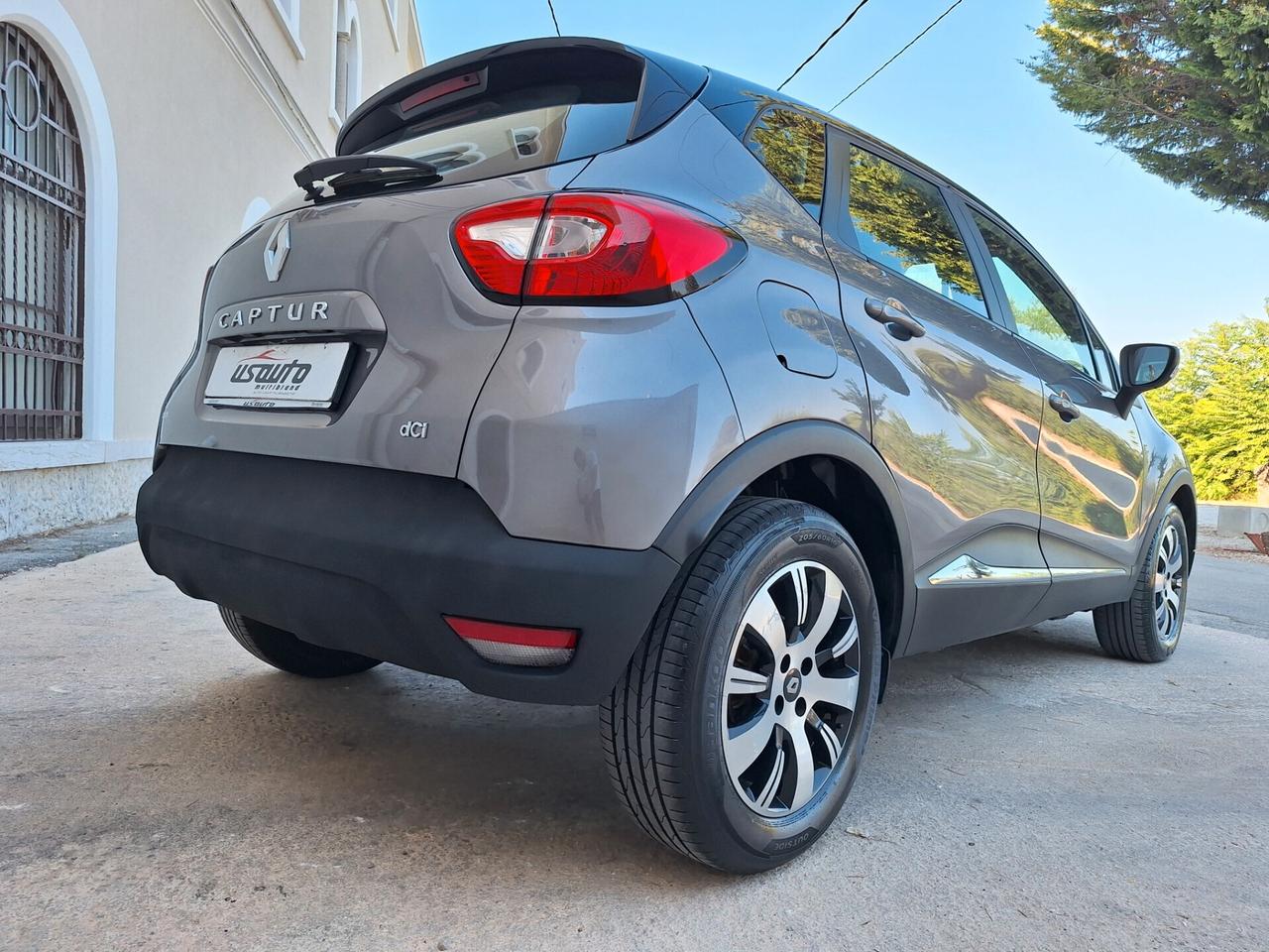 Renault Captur dCi 90 CV NAVI 112000 km 2016