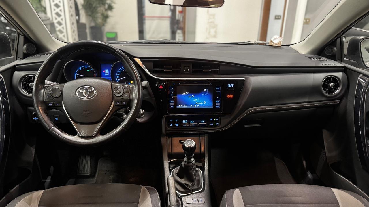 Toyota Auris Touring Sports 1.6 D-4D Lounge