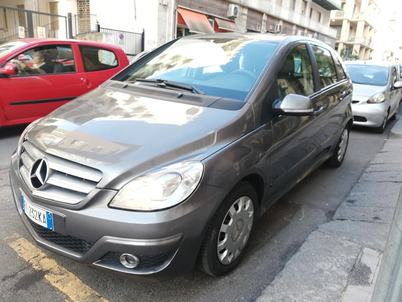 Mercedes-benz B 180 CDI Executive