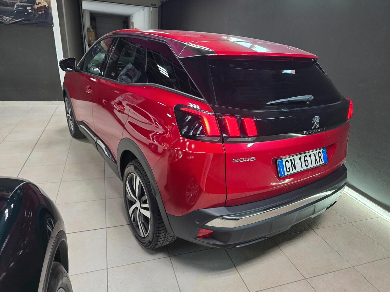 Peugeot 3008 EAT8 Allure Pack SENZA VINCOLI FINANZIARI
