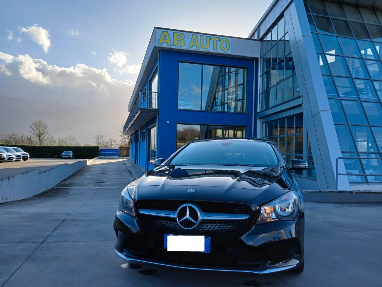 Mercedes Cla 200 cdi 136cv Aut. Business anno 2018