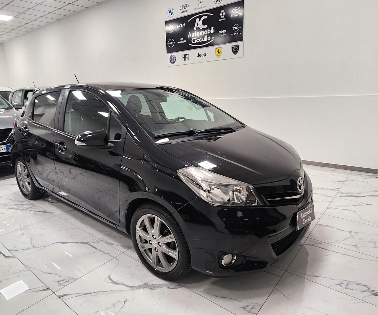 Toyota Yaris 1.4 D-4D DPF 5 porte M-MT Sol