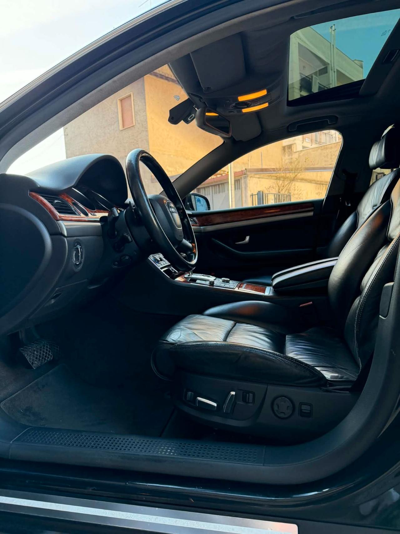 Audi A8 L 4.2 V8 TDI F.AP. quattro tiptronic