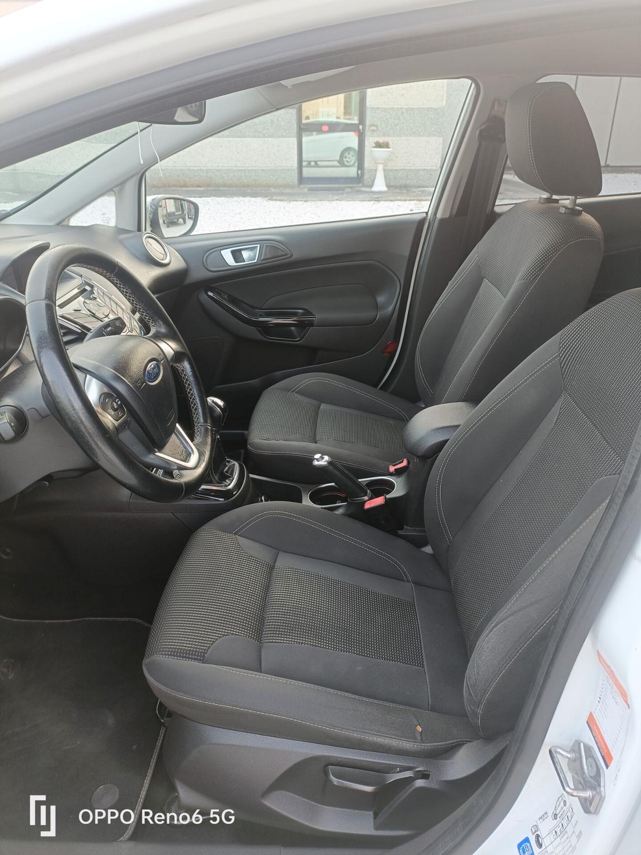 Ford Fiesta 1.5 TDCi 75CV 5 porte Titanium