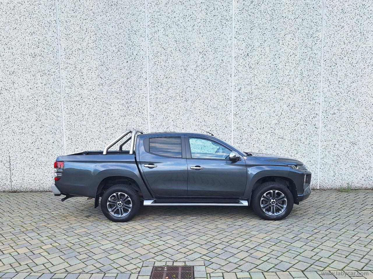 MITSUBISHI L200 2.3 D DoubleCab 4x4 AUTO RIDOTTE BLOCCAGGIO