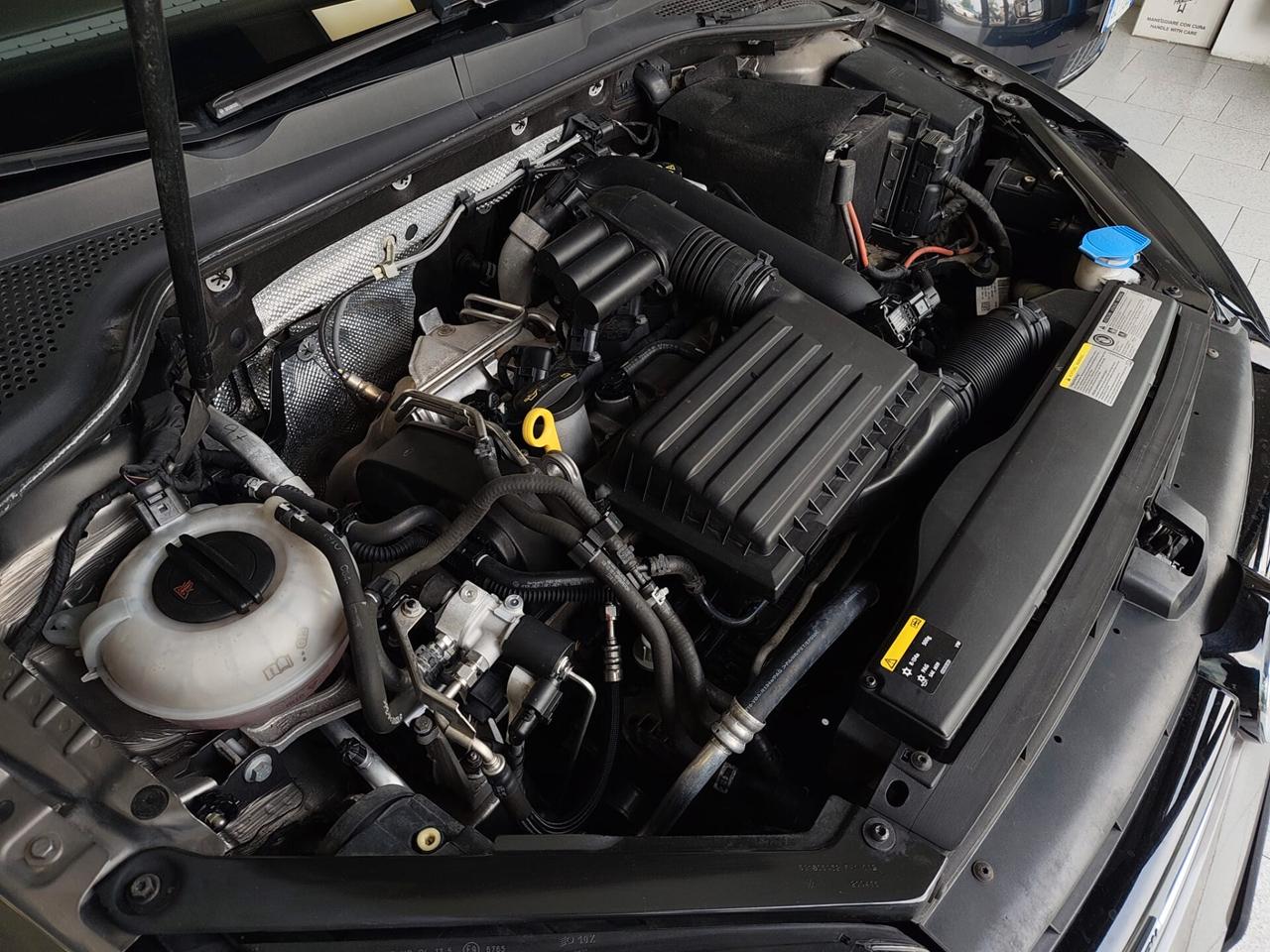 Volkswagen Golf 1.4 TGI 5p. NEOPATENTATI UNICO PROP