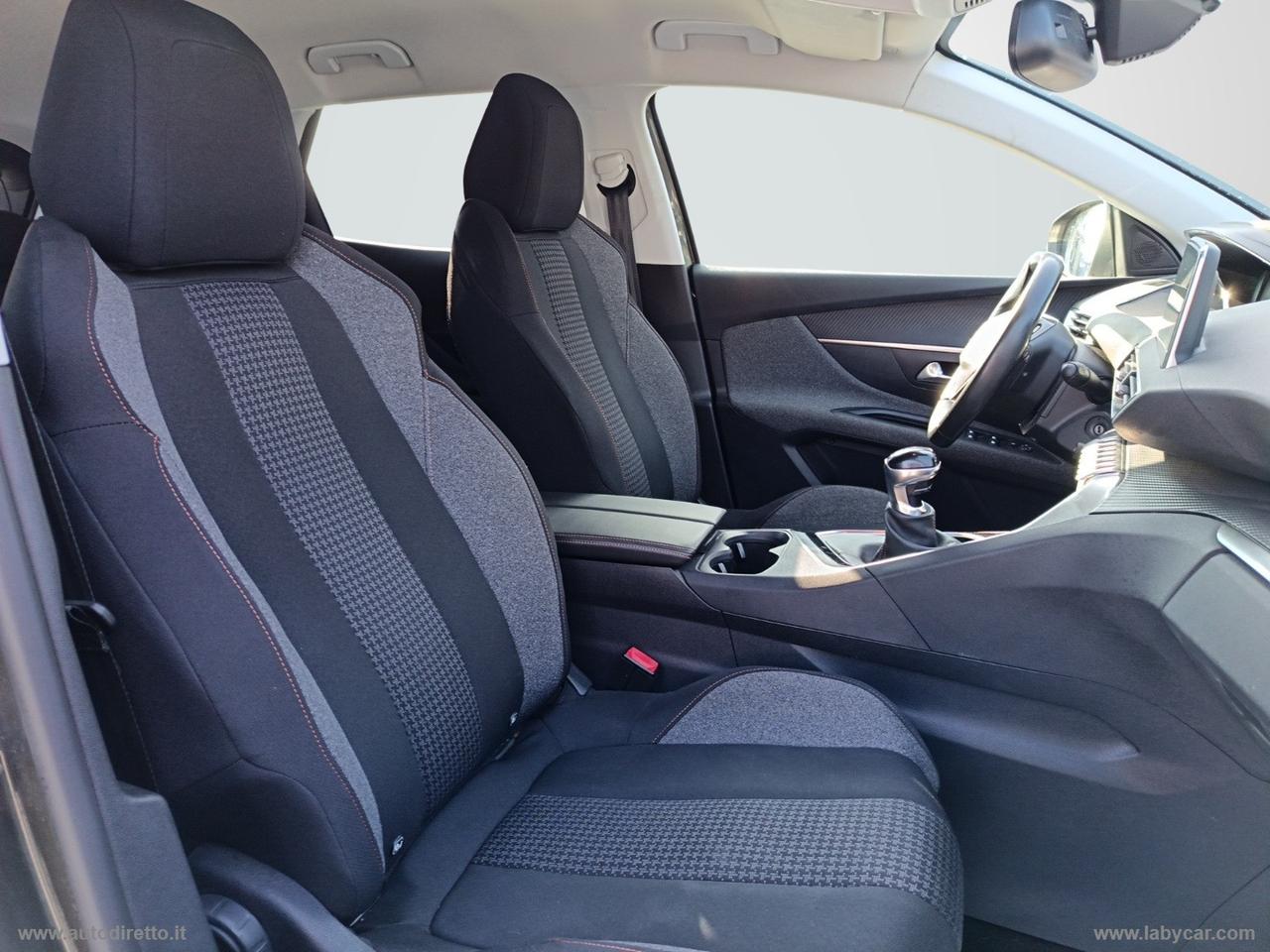 PEUGEOT 3008 BlueHDi 130 S&S Business