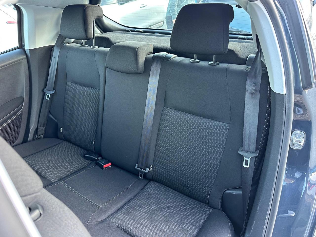 Peugeot 208 PureTech 82 5 porte Allure Neopatentati