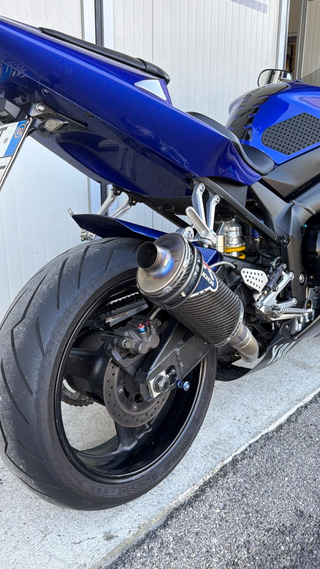 Yamaha YZF R1