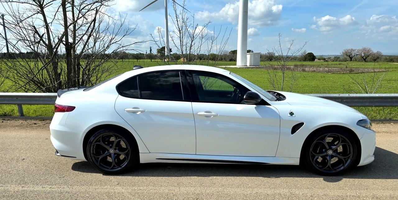 ALFA GIULIA QUADRIFOGLIO 510cv UNICA!!