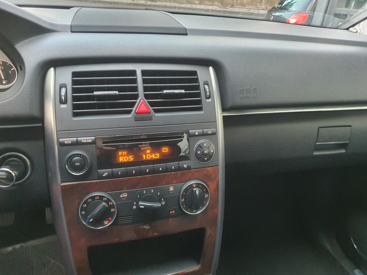 Mercedes-benz B 180 CDI