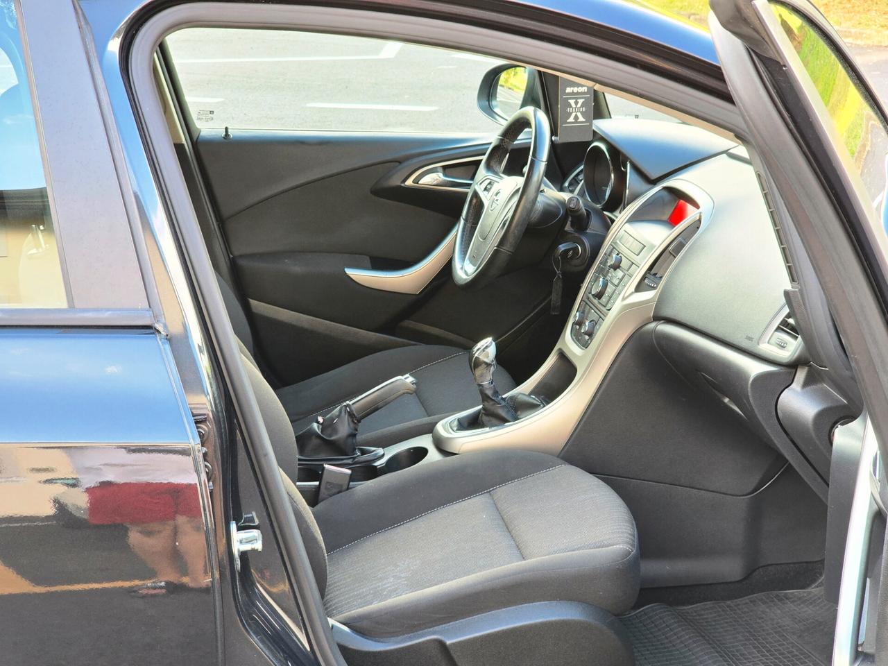 OPEL ASTRA 1.3 DIESEL OK NEOPATENTATI - 2012