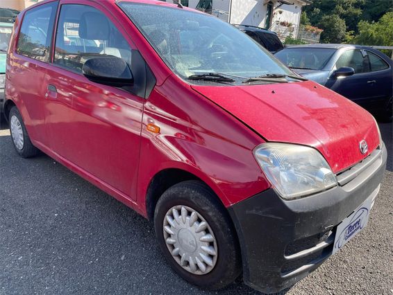 DAIHATSU Cuore 1.0