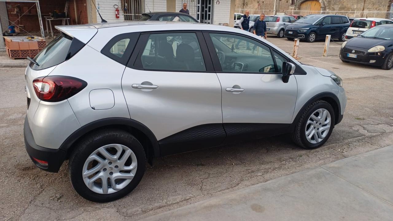 Renault Captur TCe 12V 90 CV Life 2019 SOLO 50MILA KM BENZINA