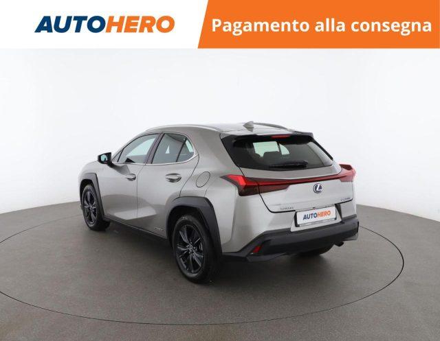 LEXUS UX Full Electric UX Hybrid Executive
