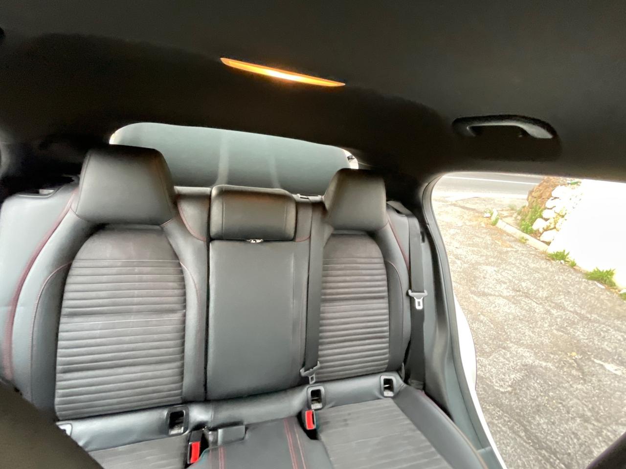Mercedes-benz GLA 220 CDI autom. Premium AMG PACK