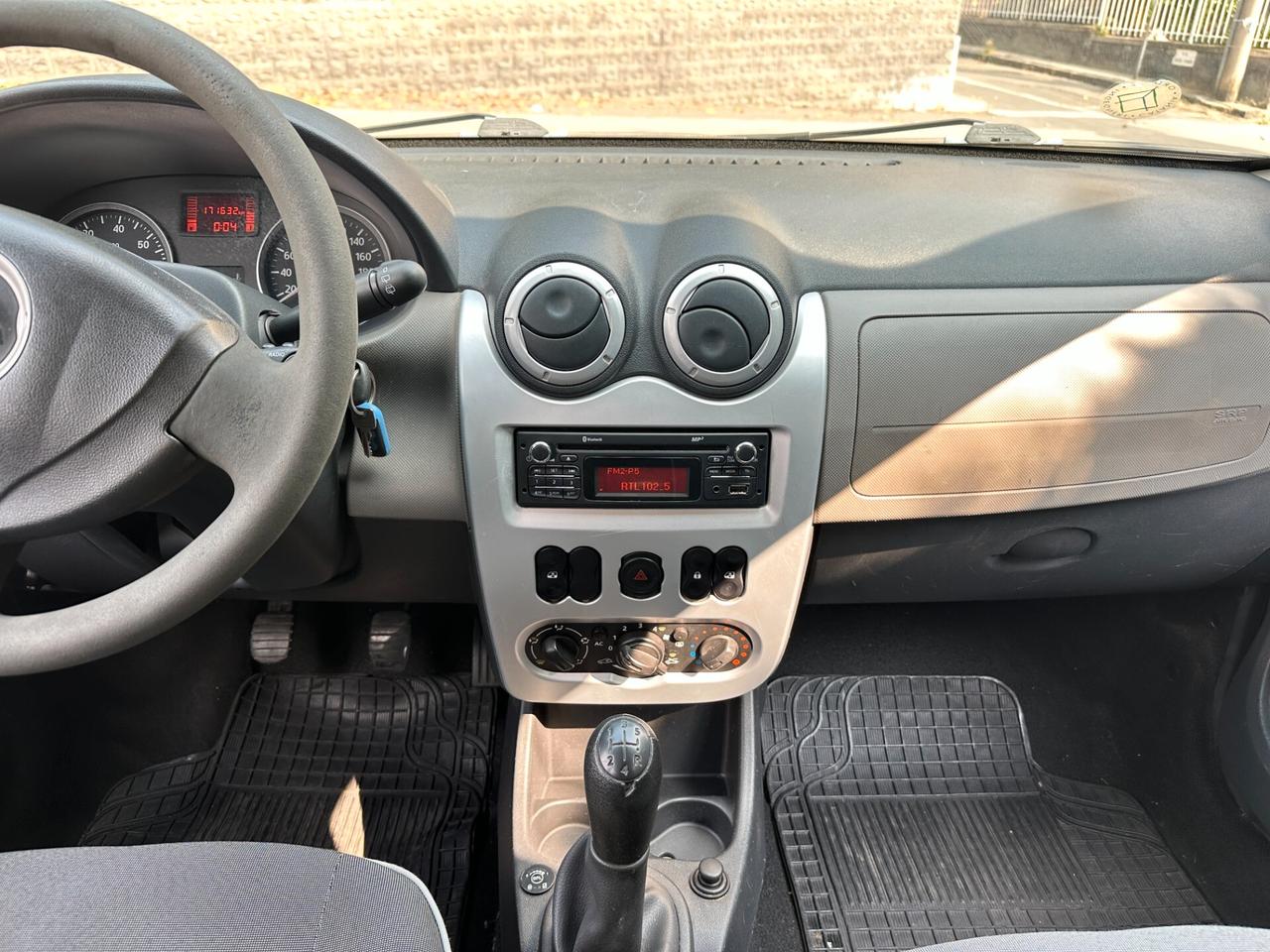 Dacia Sandero 1.2 16V GPL 75CV