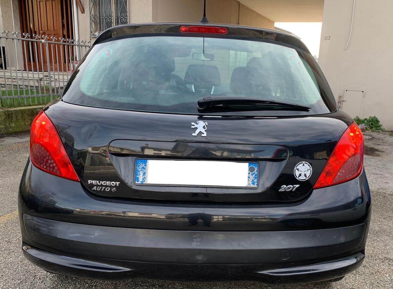 Peugeot 207 1.4 HDi 5p. ONE Line ok neopatentati