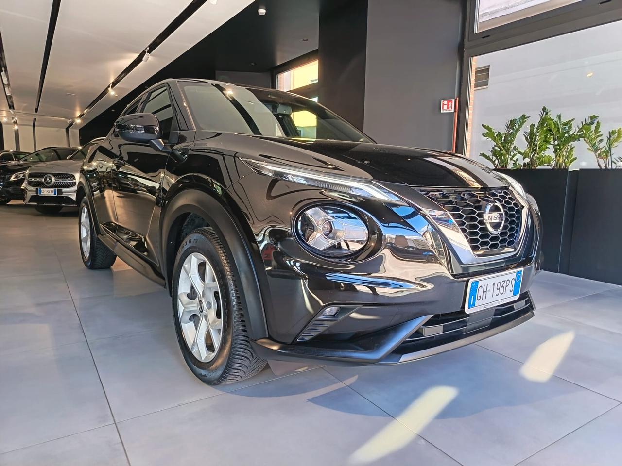 Nissan Juke 1.0 DIG-T 114 CV DCT N-Connecta
