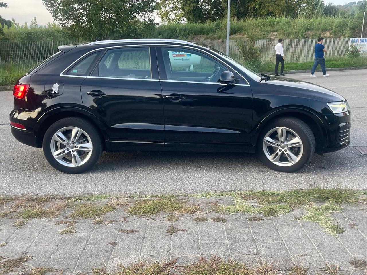 Audi Q3 2.0 TDI SPORT Business #50348