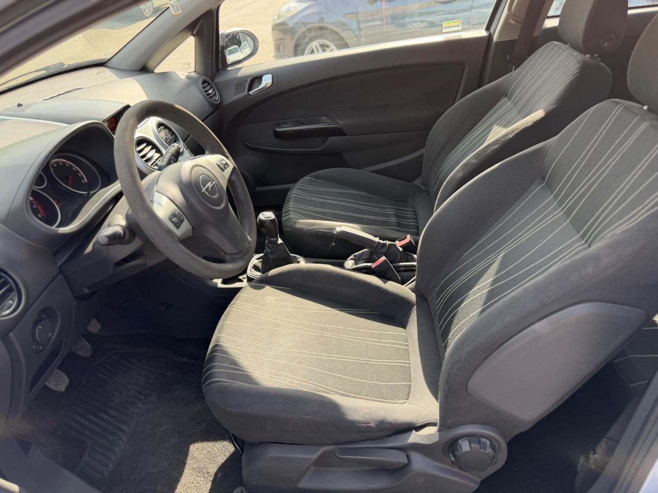 Opel Corsa 1.0 12V 3 porte Club
