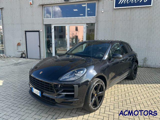 PORSCHE Macan 2.0