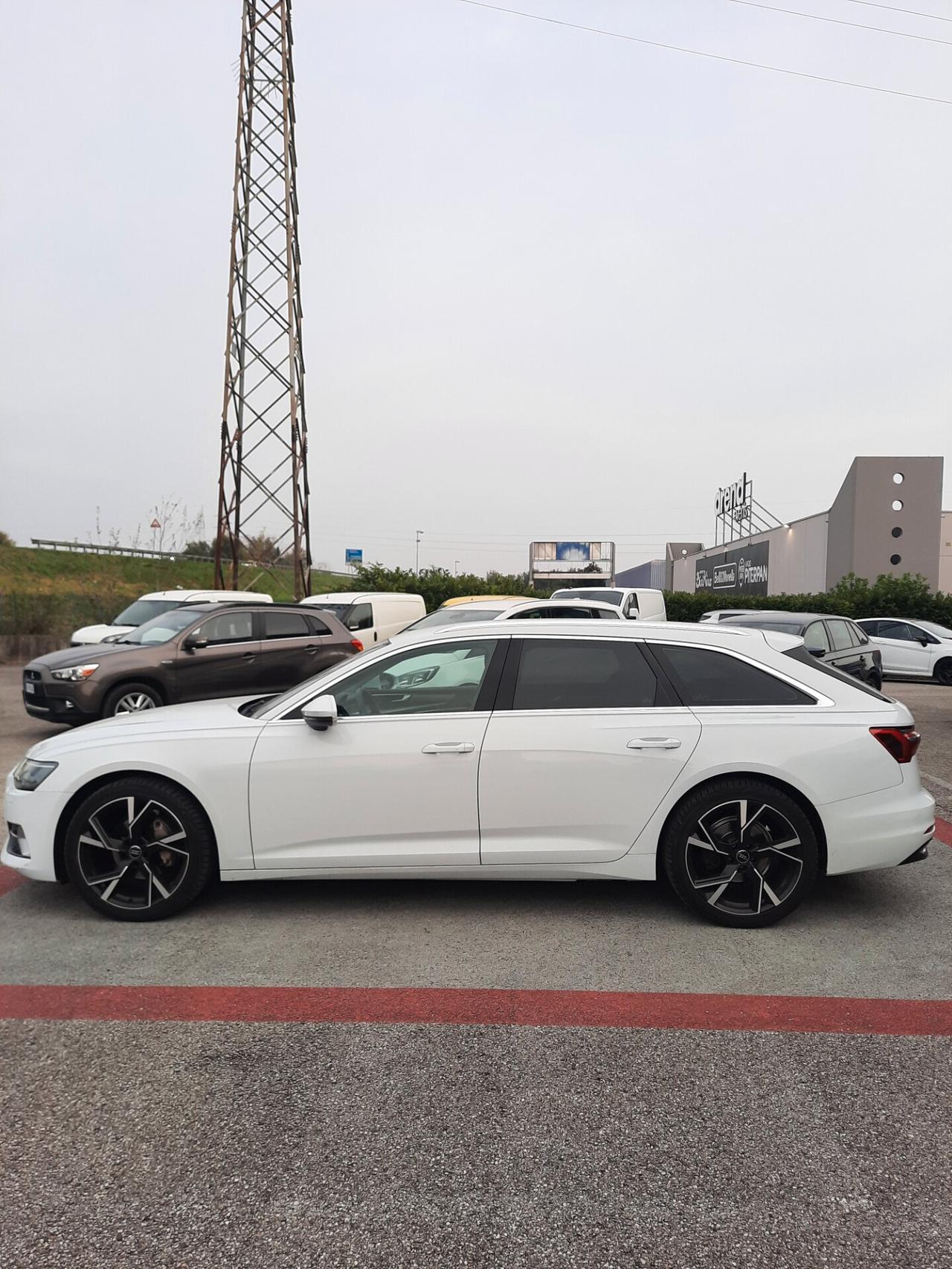 Audi A6 Avant 40 2.0 TDI S tronic Business Design