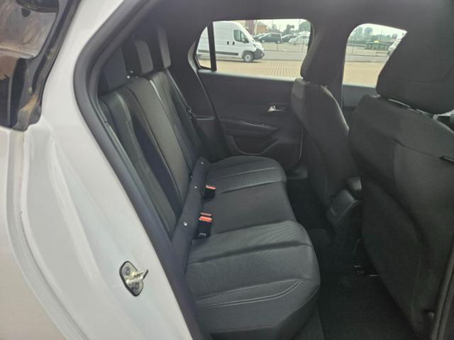 LANCIA Ypsilon Hybrid e-DCT