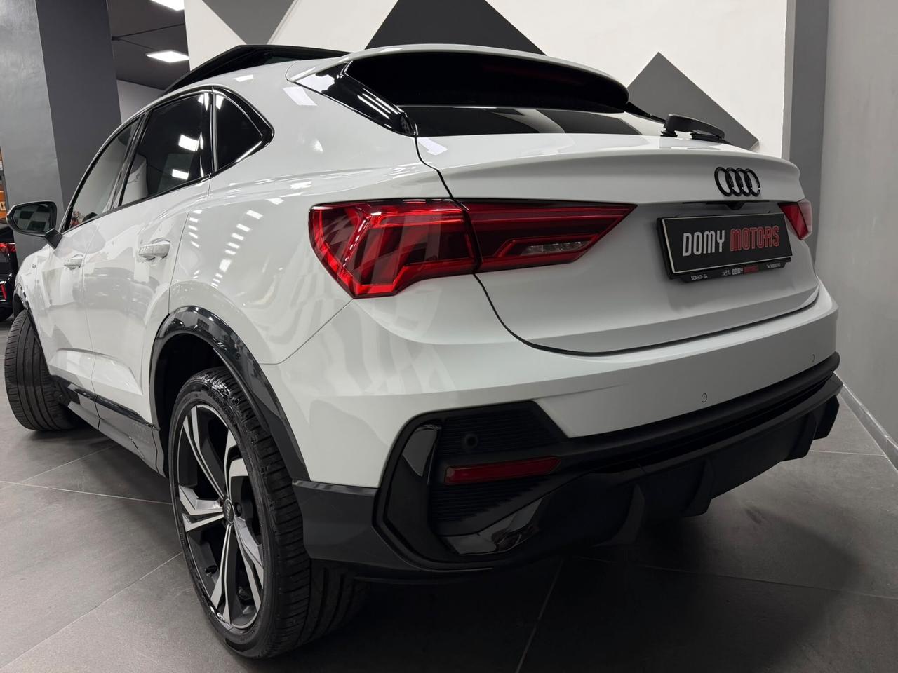 Audi Q3 SPORTBACK 35 TDI S tronic line edition