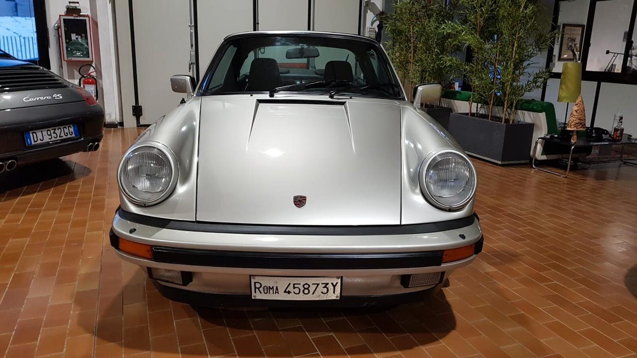 911 Porsche Carrera 3200 Book Asi conservata