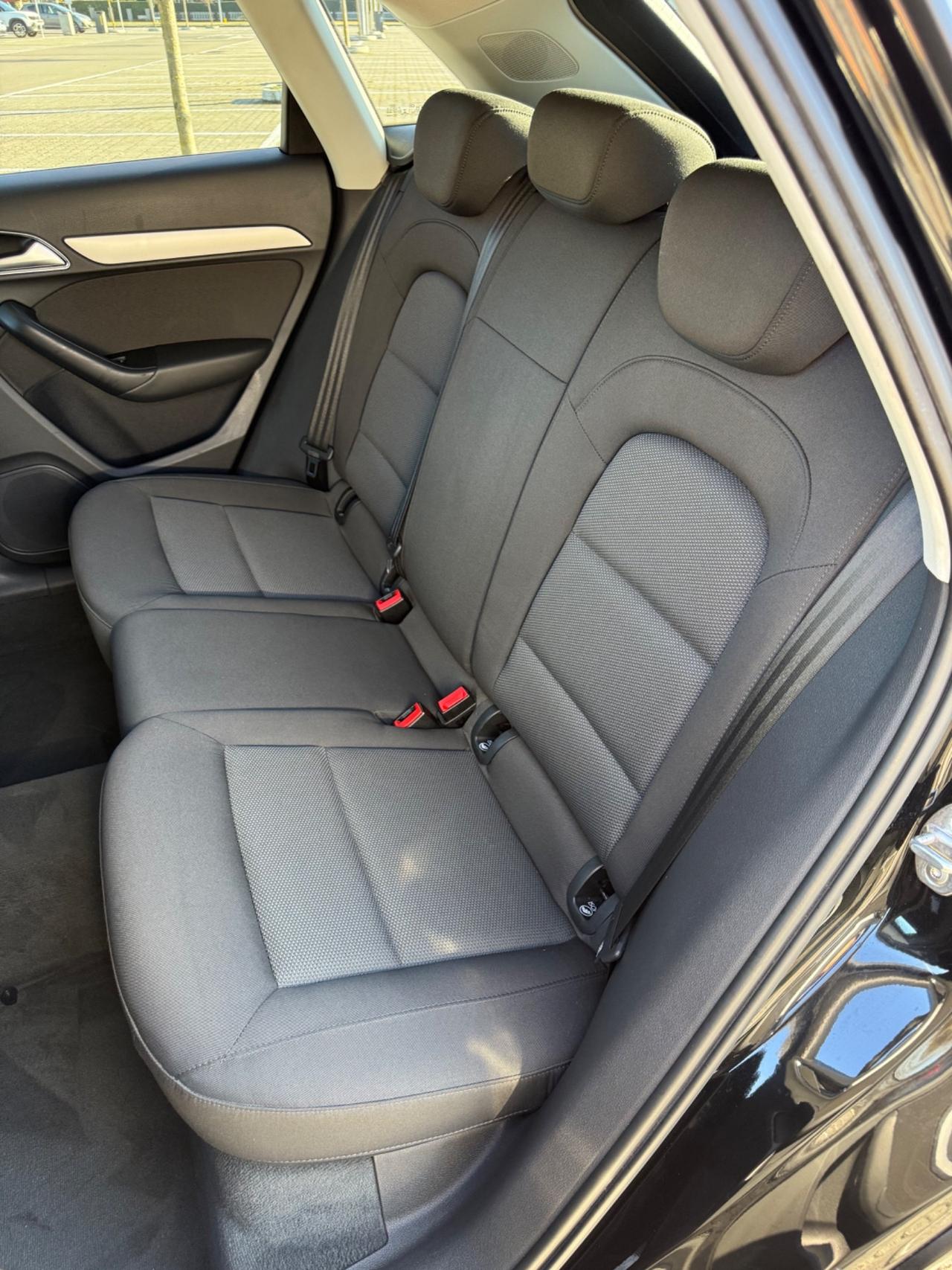 Audi Q3 2.0 TDI 150 CV quattro S tronic Sport*Dvd*Euro 6