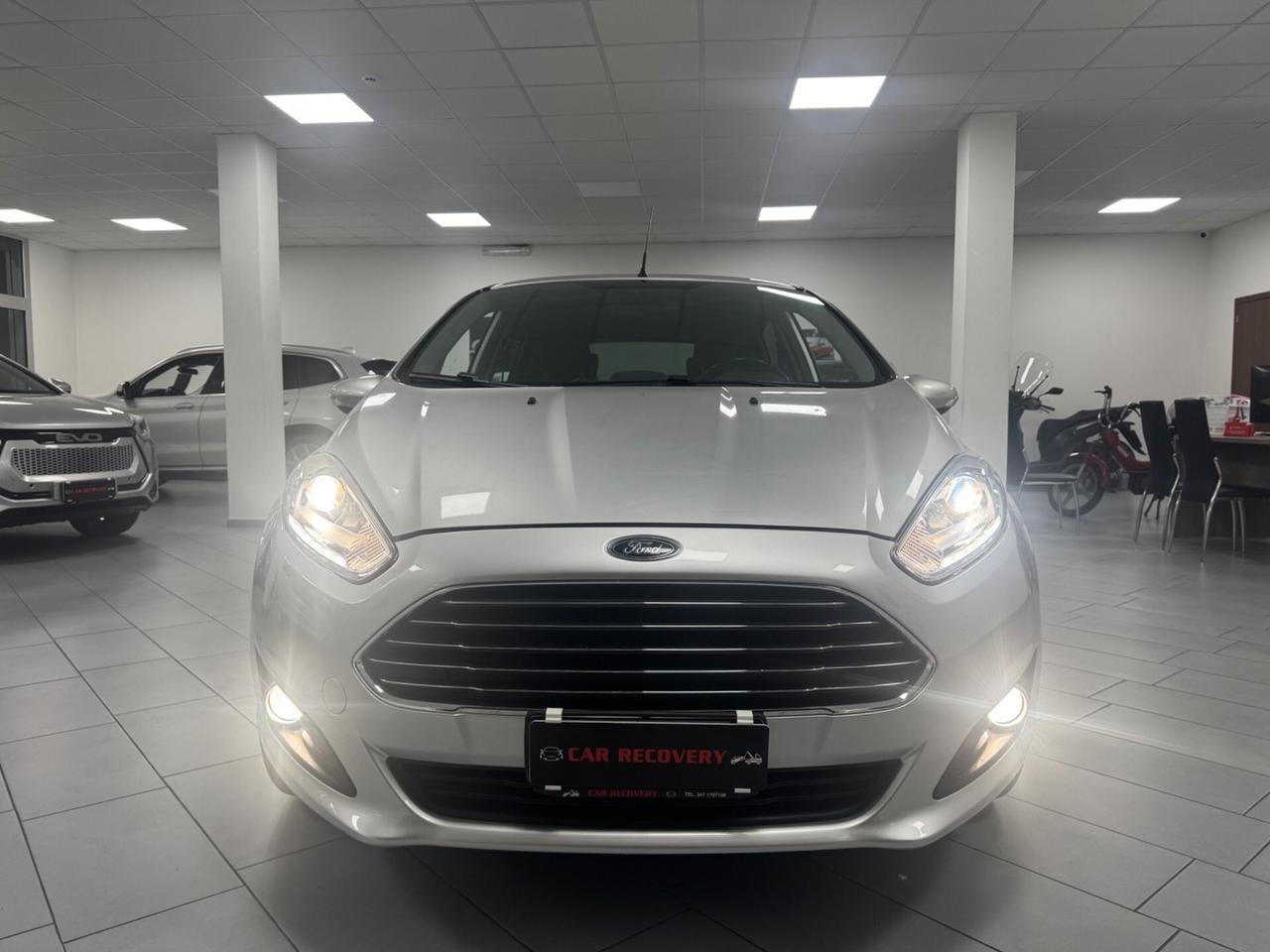 Ford Fiesta 1.5 TDCi 75CV 5 porte Titanium