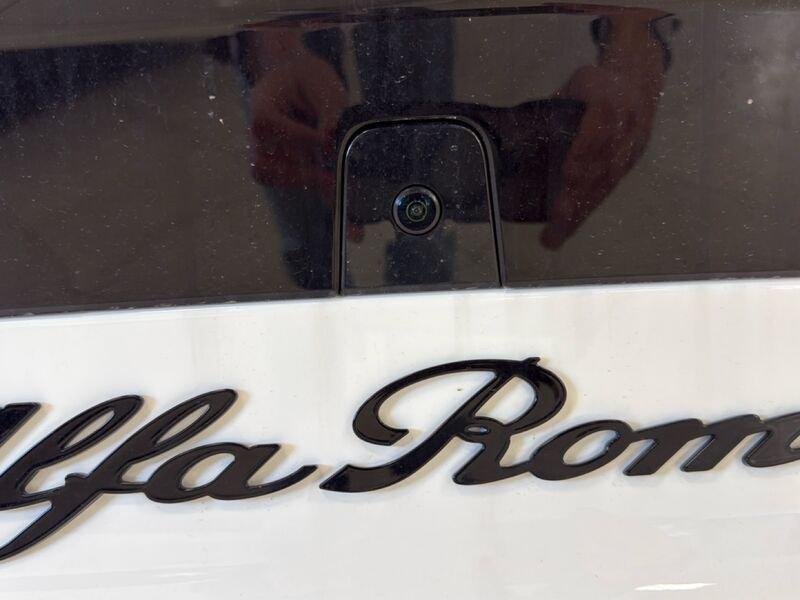 Alfa Romeo Junior Ibrida Junior Ibrida My25 Ibrida Speciale 1.2 145cv Hybrid Edct6