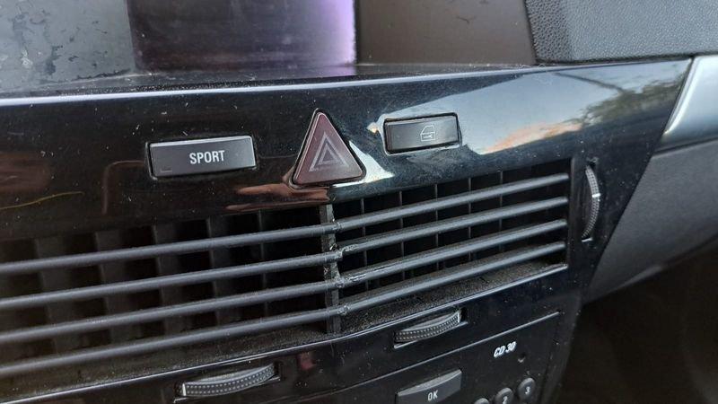 Opel Astra 1.7 CDTI 101CV 5 porte