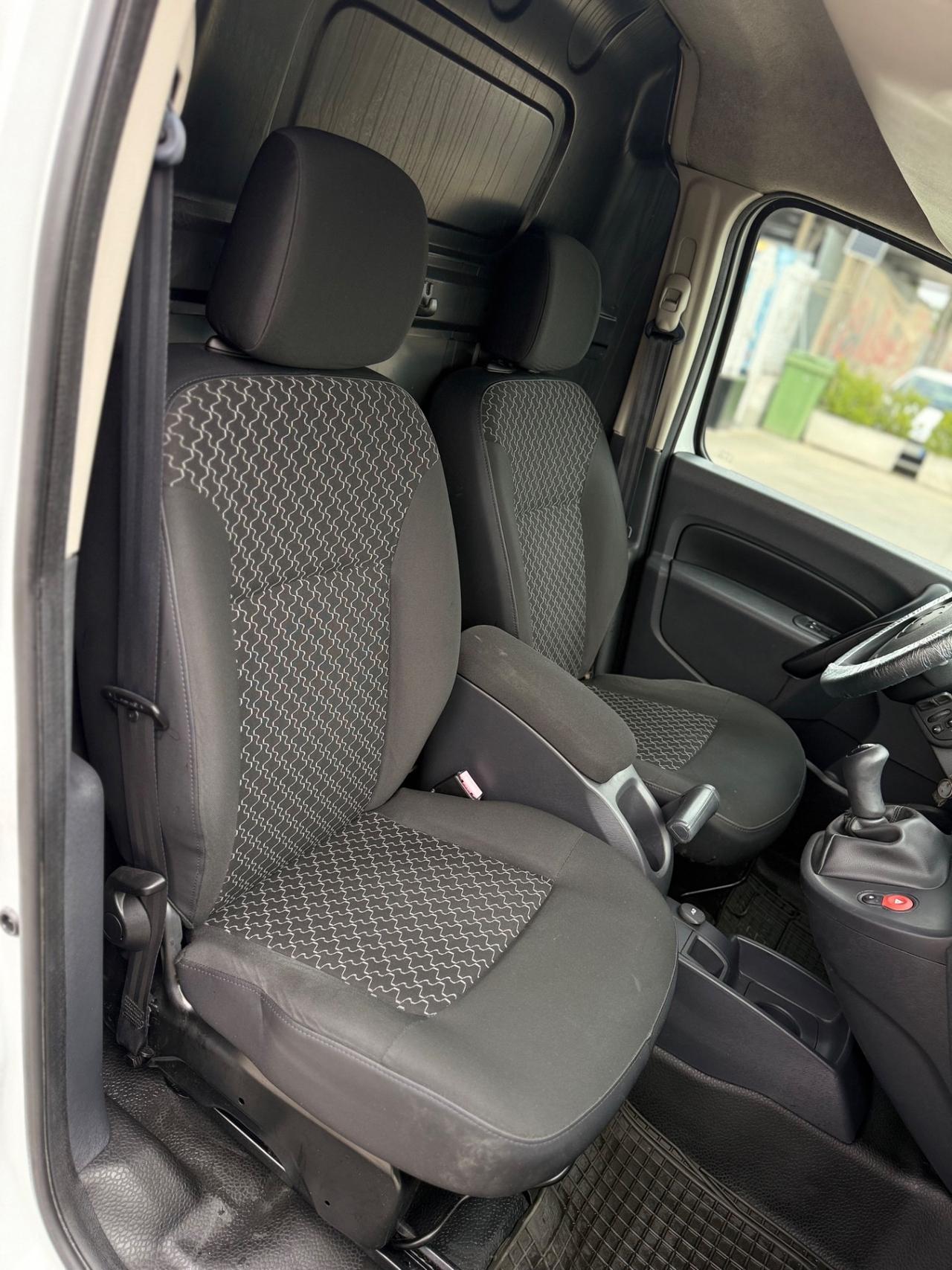 Renault Kangoo 1.5 dCi 90 cv 2011