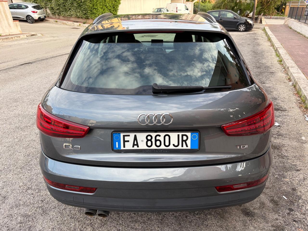 Audi Q3 2.0 TDI 150 CV Sport ok certificati !!!
