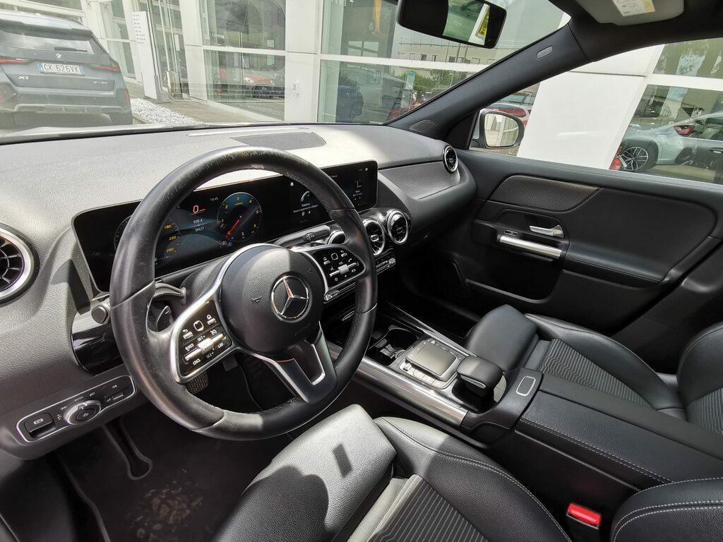 Mercedes GLA 180 180 D Sport Plus 8G-DCT