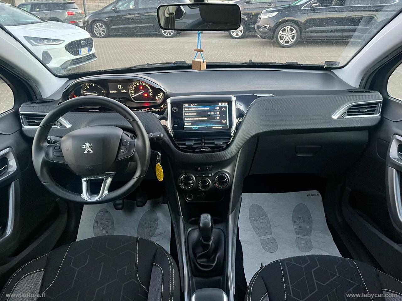 PEUGEOT 2008 1.6 BlueHDi 75CV ALLURE