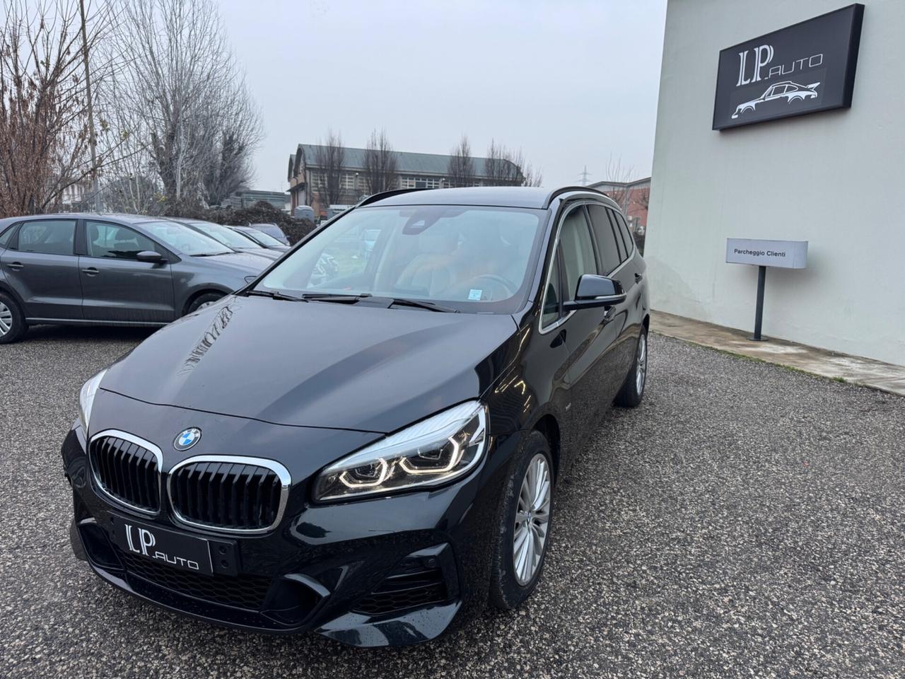 Bmw 2er Active Tourer 218d xDrive Luxury aut.