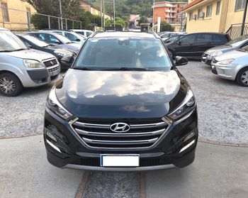 Hyundai Tucson 1.7 CRDi XPossible FULL GARANZIA