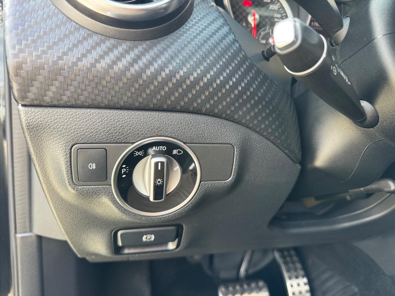 Mercedes-benz A 180 d Automatic Premium Amg Tetto