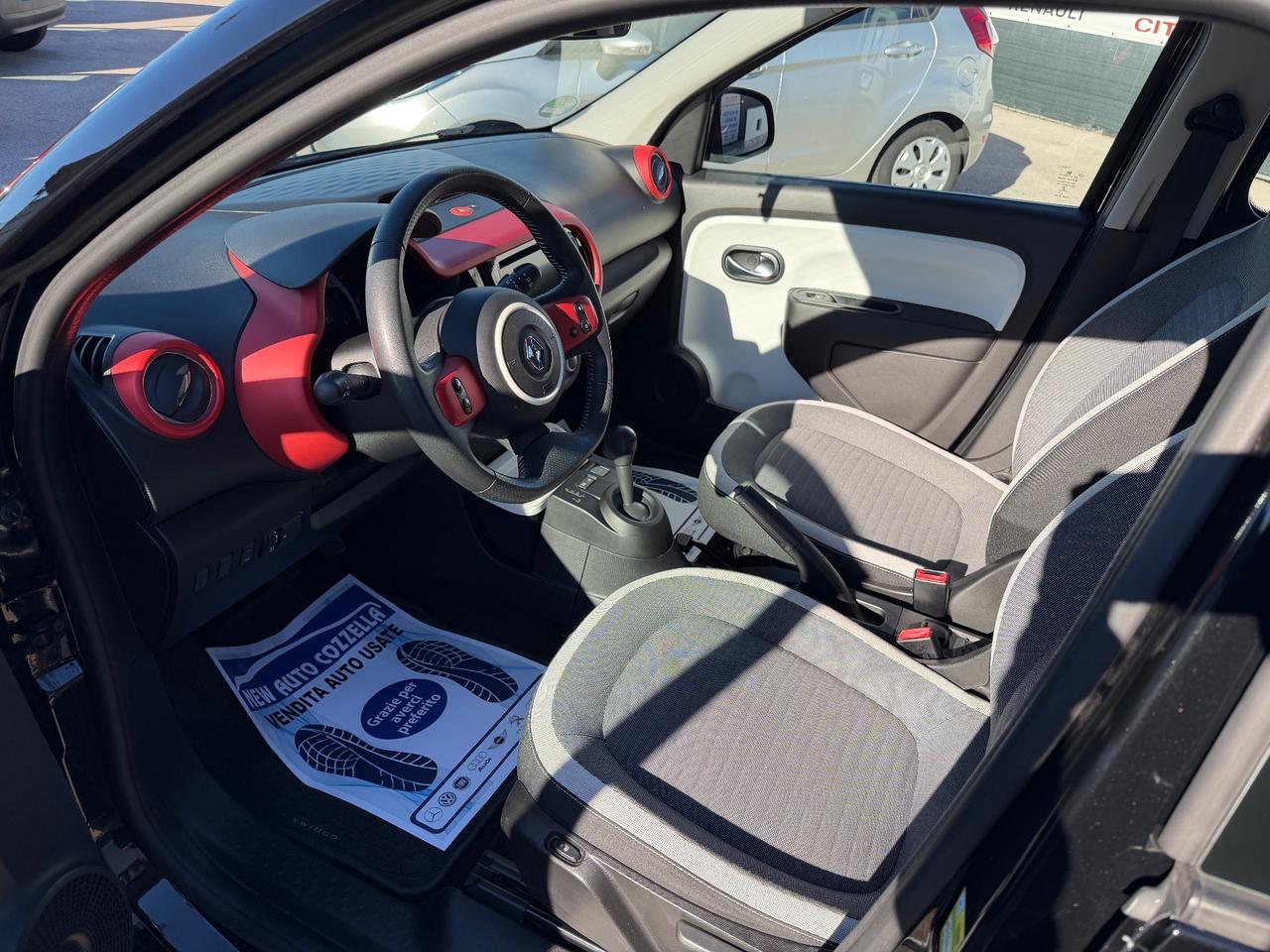 Renault Twingo TCe 90 CV EDC Intens