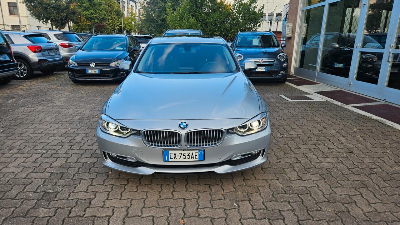 Bmw 320d Touring Modern PELLE-TETTO-NAVY-IMPECCABILE