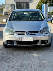 Volkswagen Golf 1.6 16V FSI 5p. Sportline